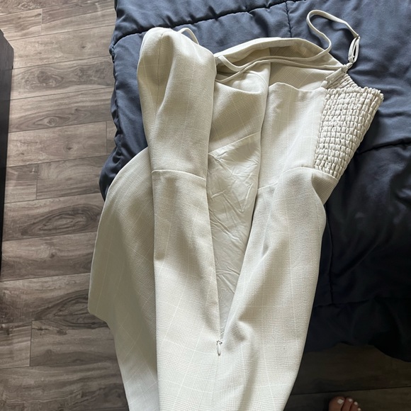 Size 8 Wilfred new classic check mini dress - Picture 4 of 6